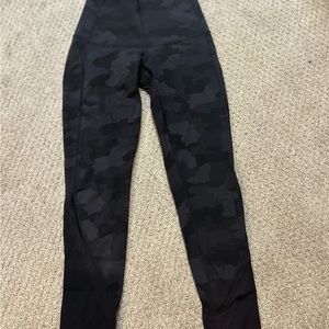 Lululemon leggings